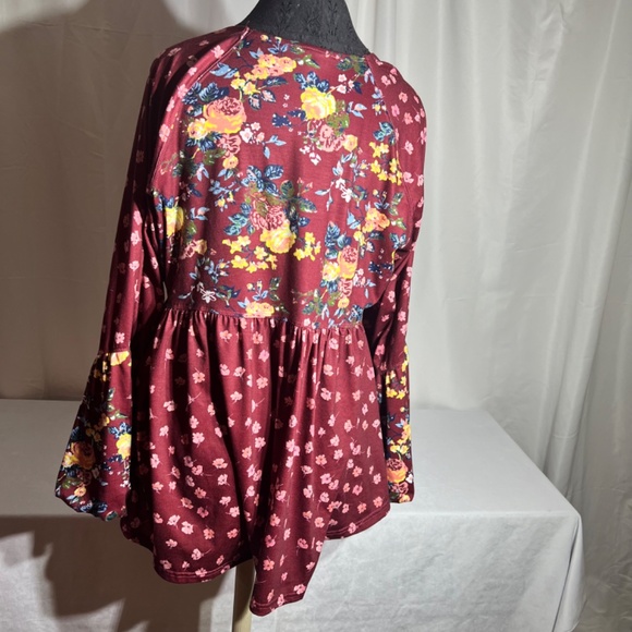 Suzanne Betro Blouse 1X - Picture 9 of 16